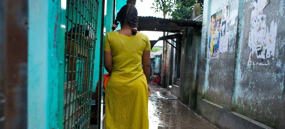 MULHERES O SUBMUNDO DO TRAFICO HUMANO